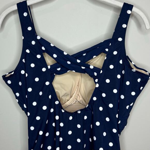 Lands End Women's DDD-Cup SlenderSuit Carmela Tummy Control One Piece Swimsuit - Picture 6 of 7